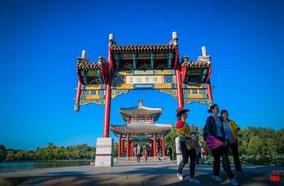 定了！避暑山莊成為全國(guó)首批覆蓋5G信號(hào)景區(qū)，智慧游覽與管理邁入新時(shí)代